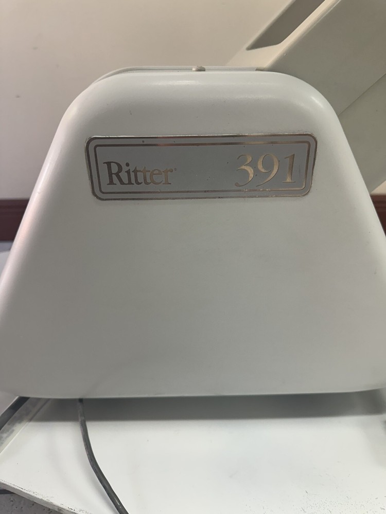 Midmark 391 ENT Chair