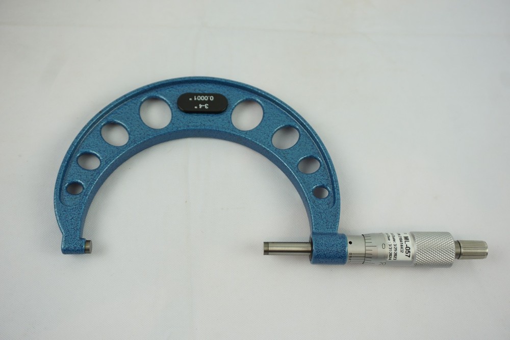 Fowler ML-057 Inside Micrometer 3-4" .0001