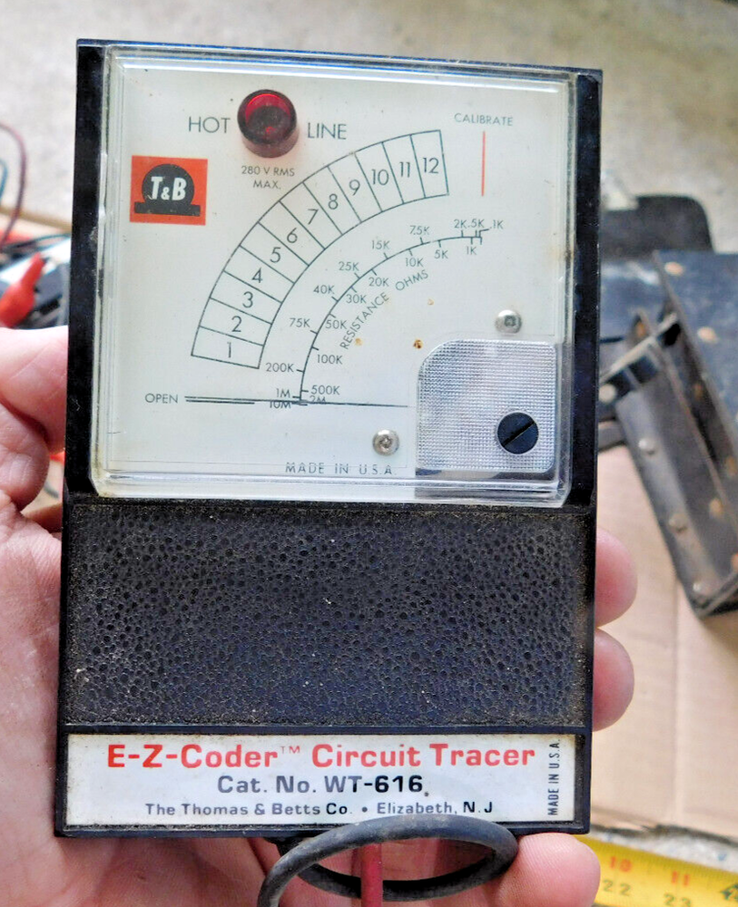 VINTAGE E-Z CODER ELECTRIC CIRCUIT TRACER WITH MULTIPLE LEADS TESTER
