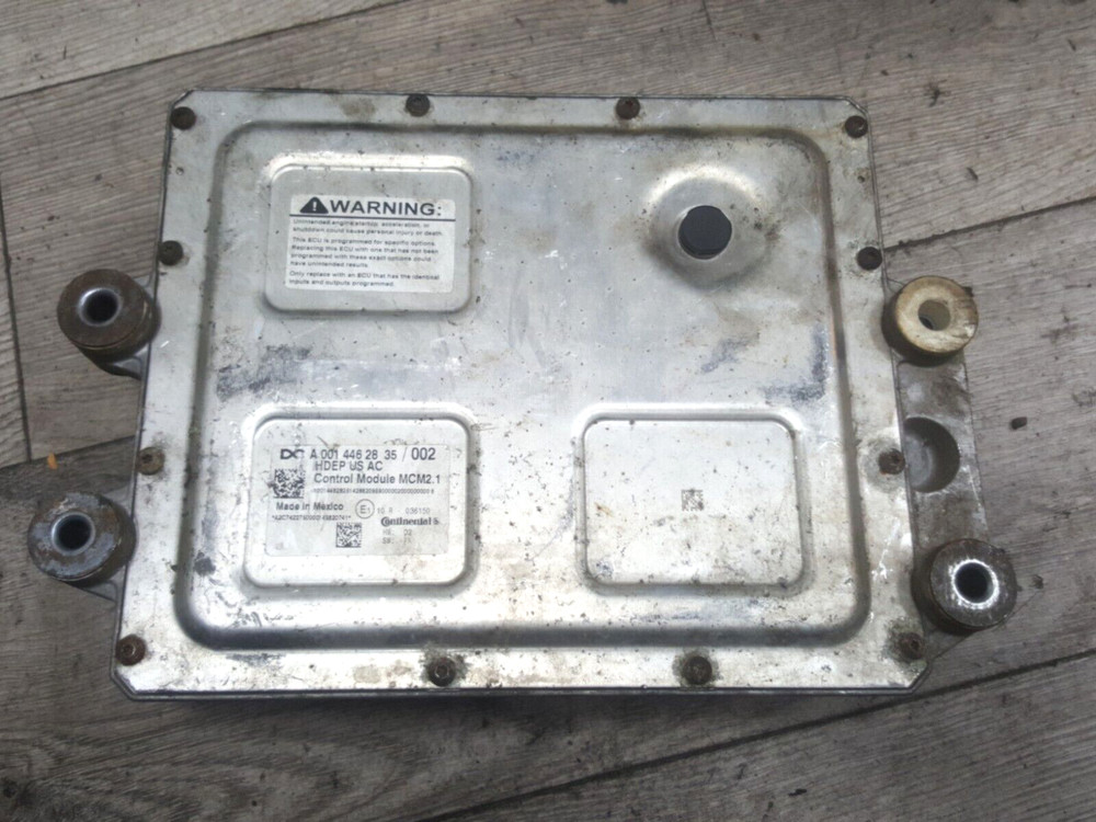 DETROIT DD13 / DD15 ENGINE CONTROL MODULE ECM A0014462835 / 002