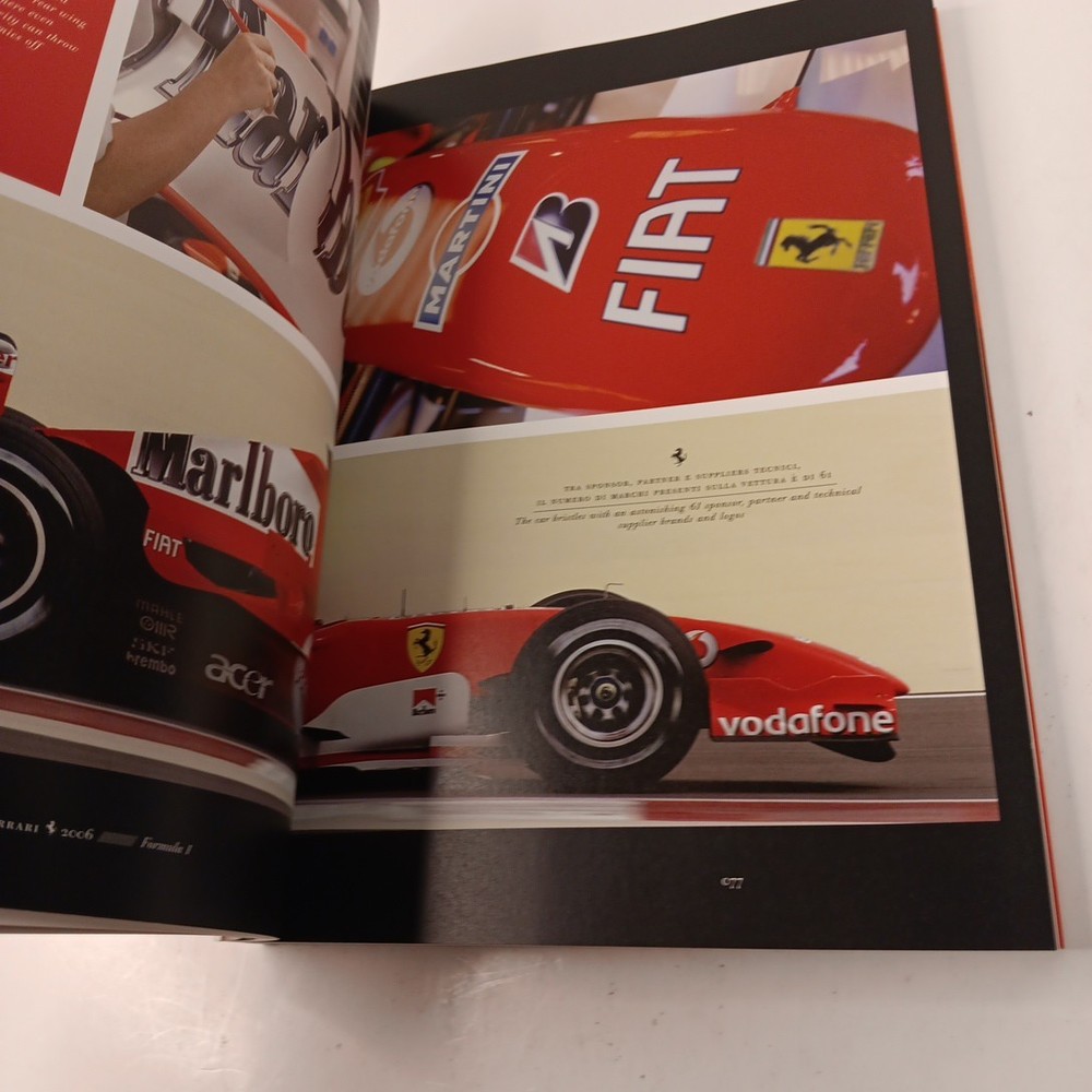 FERRARI OFFICIAL YEARBOOK PB (2006)
