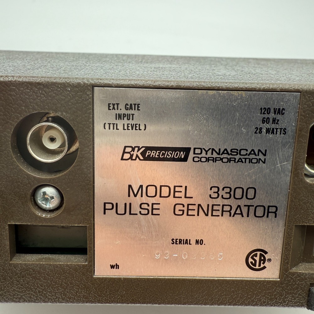 B&K PRECISION DYNASCAN CORP. PULSE GENERATOR MODEL 3300