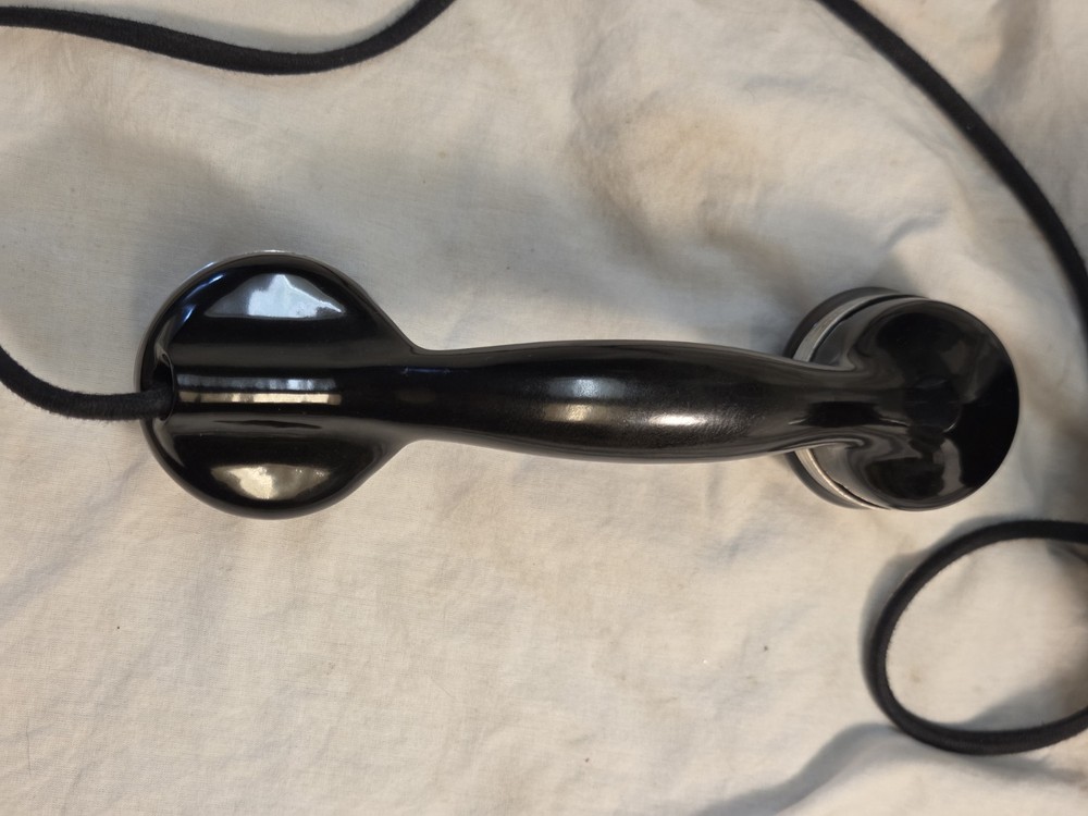 Automatic Electric Black Model 35 Wall Telephone.