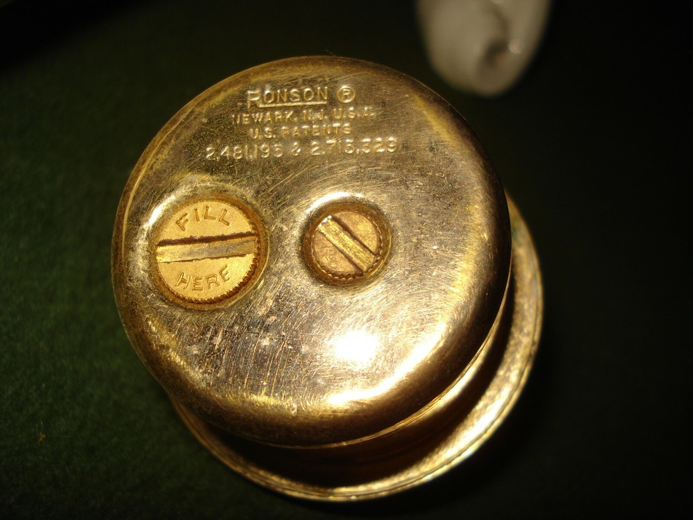 1956 RONSON LIGHTER KNOWN AS "FANTASY", NICE SHAPE.