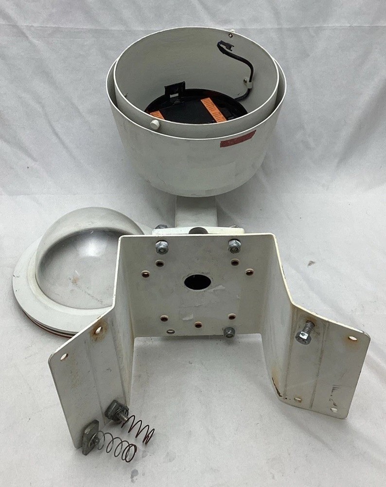 Dome Security Camera CAM-5Z-IP-35X-DN with Mounting Bracket (Unbranded)