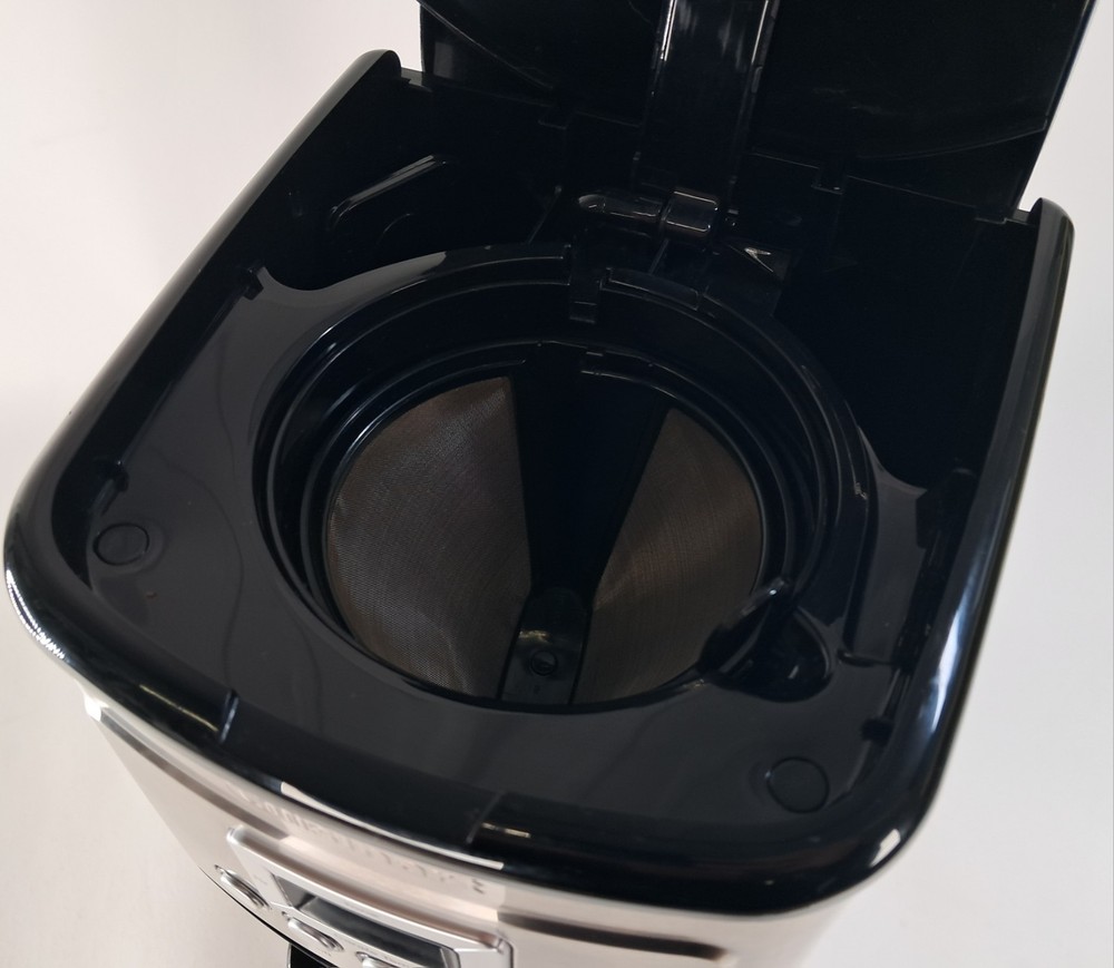 Cuisinart PerfecTemp 14-Cup Programmable Coffee Maker DCC-3200