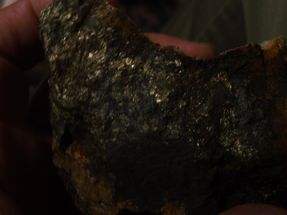 Gold, silver, copper, 479 grams samples ,ore high grade .