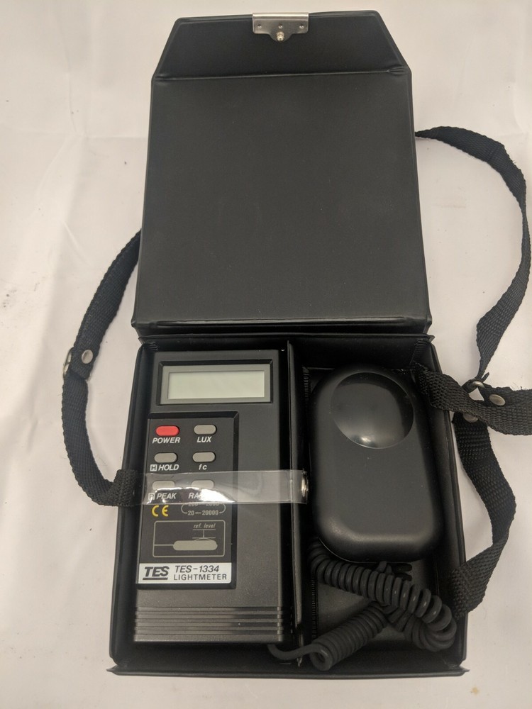 TES-1334 Digital Light Meter