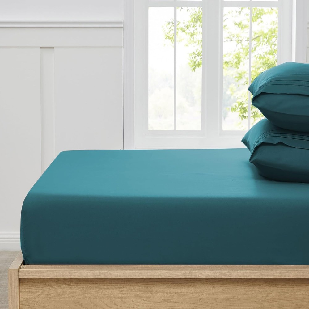Full Size Fitted Sheet - Soft Breathable Teal Brushed Microfiber, 16 Inch Depth