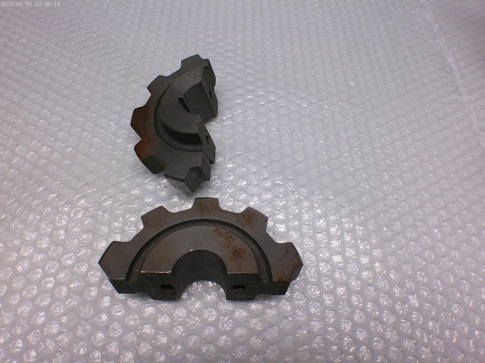 REX 882-10T SPROCKET UNMP