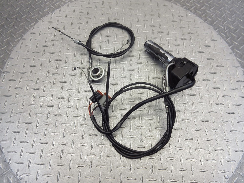 1995 Harley Davidson FLHT Electra Glide Right Handlebar Switch Throttle Cable