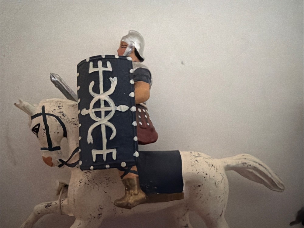 CBG Mignot Rare Boxed Set Roman Cavalry 6 Figures Mounted
