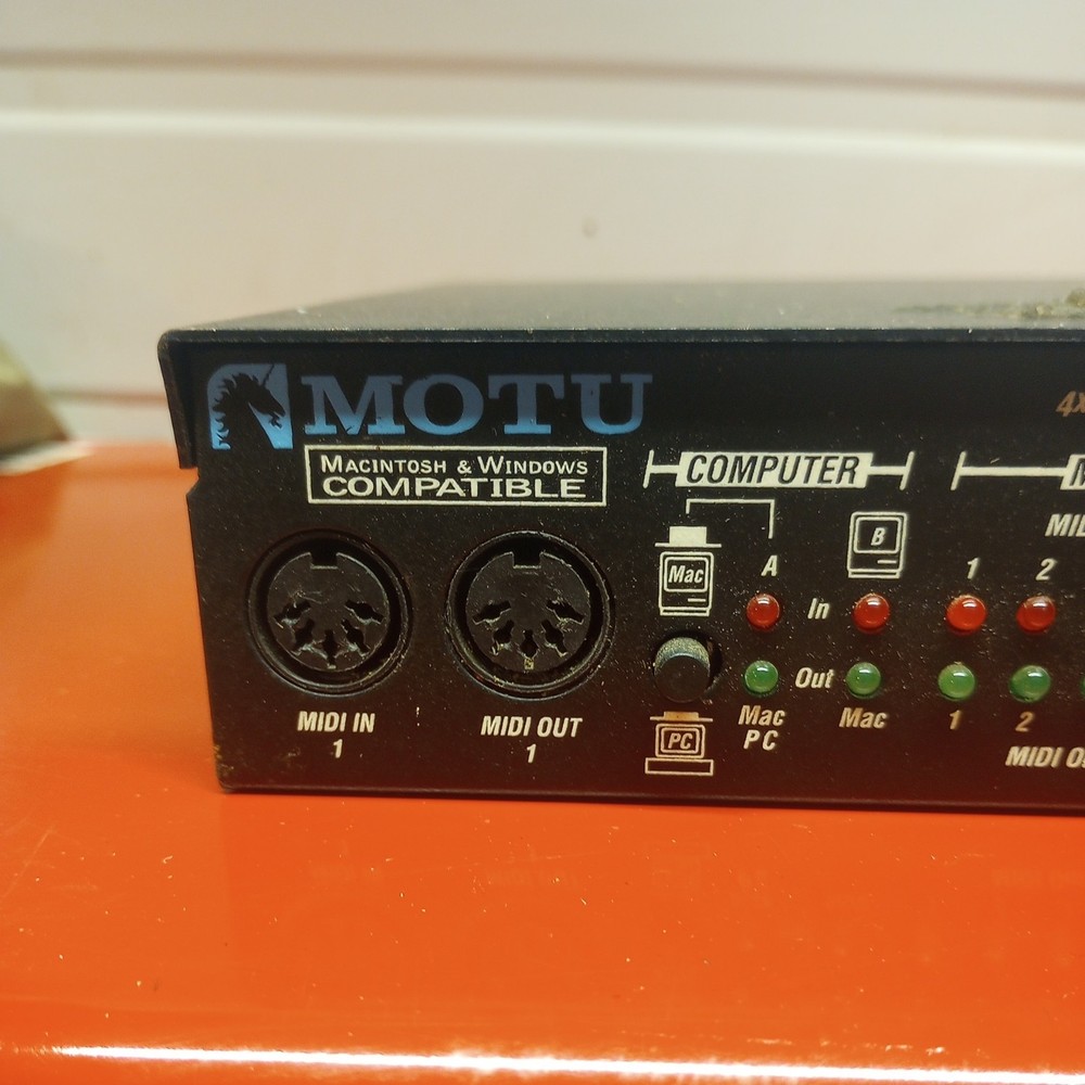 MOTU Micro Express MIDI Interface SMPTE - Microexpress