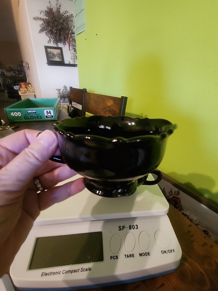 Black Glass Sugar And Creamer Set L.E Smith