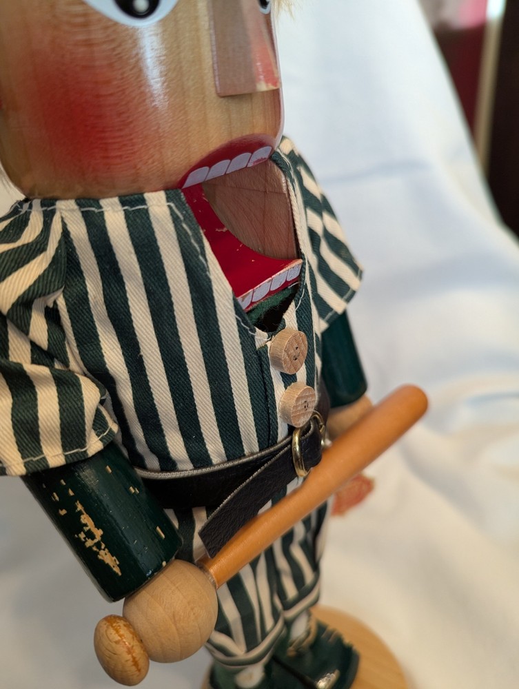 Steinbach German Nutcracker, Baseball - please read