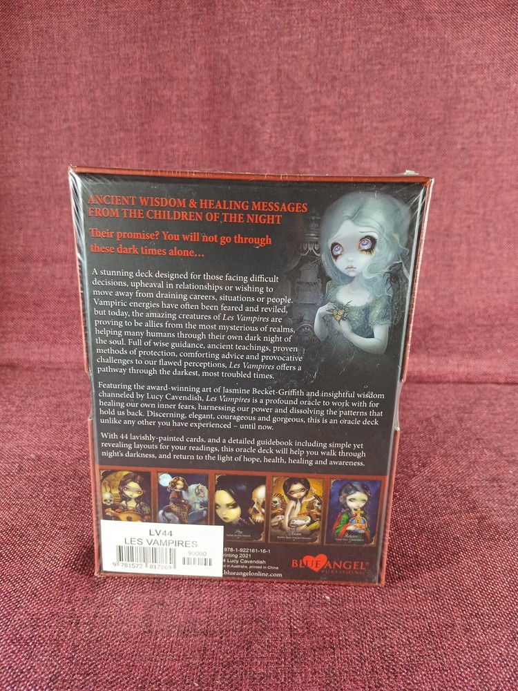 Les Vampires Oracle Cards Deck by Cavendish & Becket-Griffith Gothic Divination