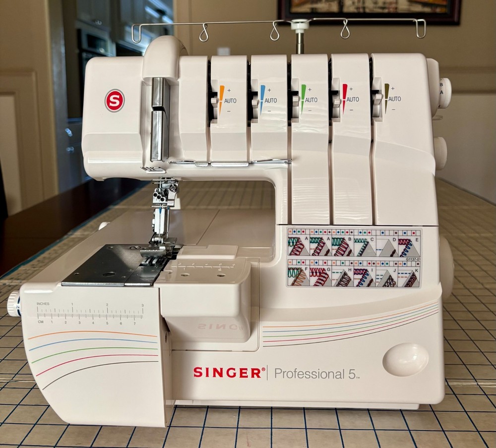 SINGER Professional 5 14T968DC Serger Sewing Machine
