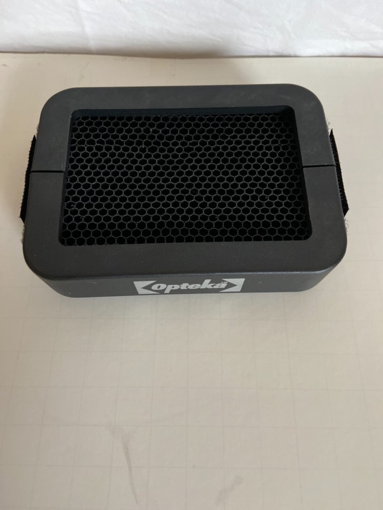 Opteka light diffuser for any speed light.