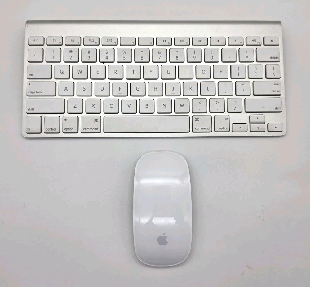 Apple Wireless Bluetooth Keyboard A1314 & Magic Mouse A1296 Set, White/Silver