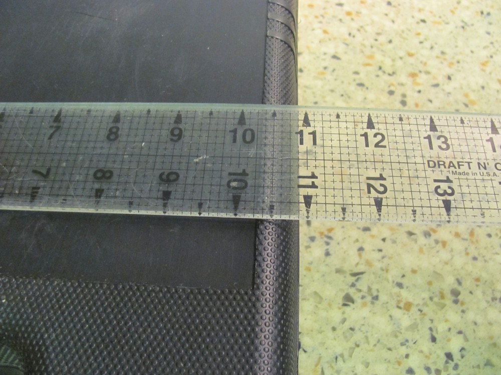 SOLID BRAND DRILL - NO BATTERY - W/ CASE AND BITS