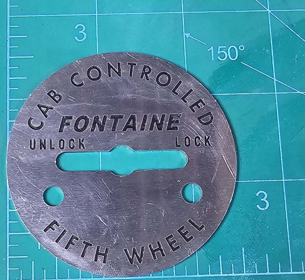 Fontaine Fifth Wheel Lock Unlock Round Switch Plate