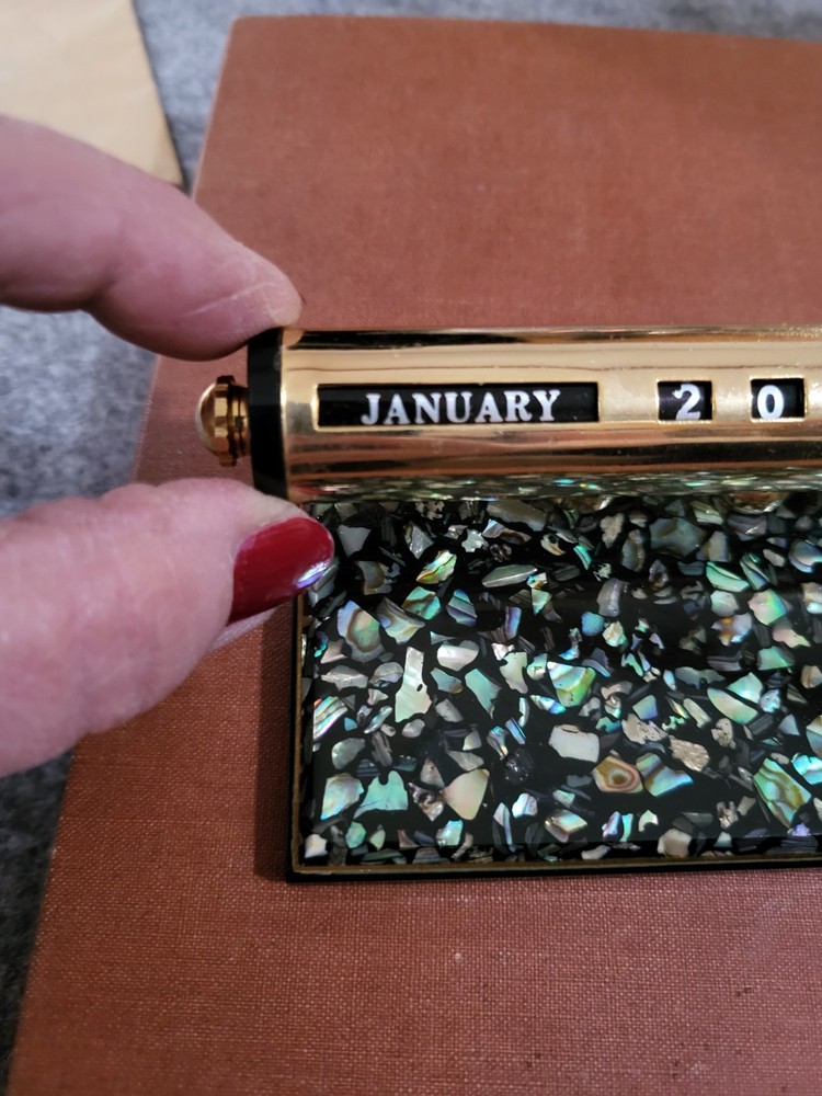 Vintage Rolling Desktop Calendar With Paua Shell