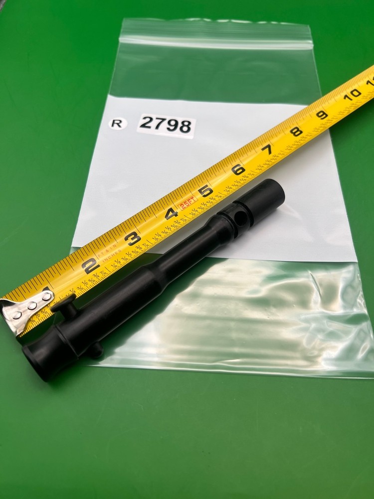 Autococker Bolt
