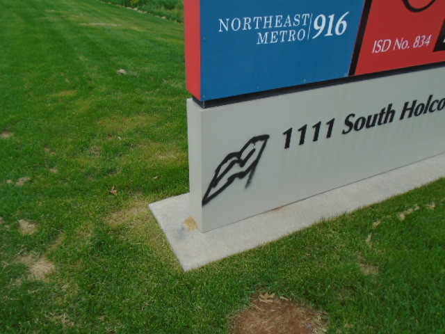 GRAFFITI REMOVER SMOOTH MAX 1 GALLON GRAFFITI SOLUTIONS