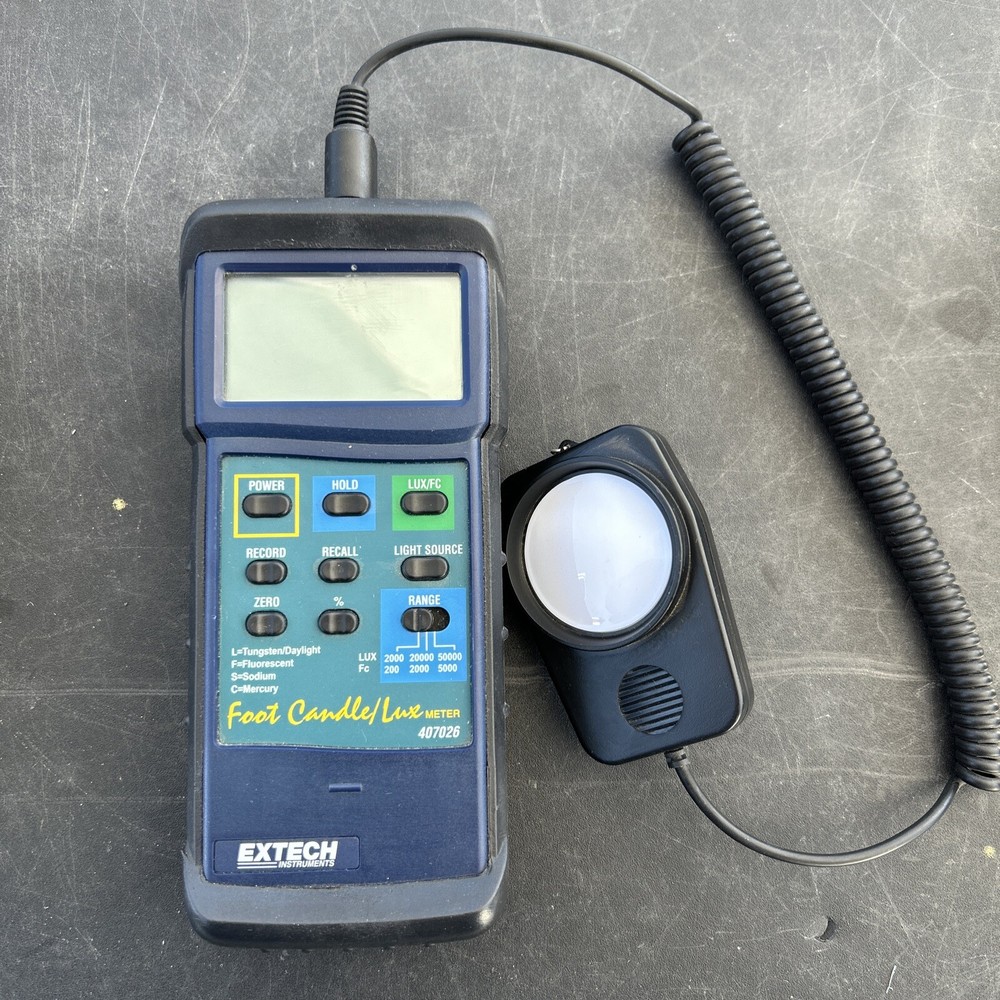 EXTECH Heavy Duty Light Meter Model 407026