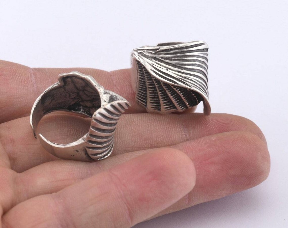 Leaf Ring Antique Silver plated Adjustable brass (18mm 8US inner size) 2843