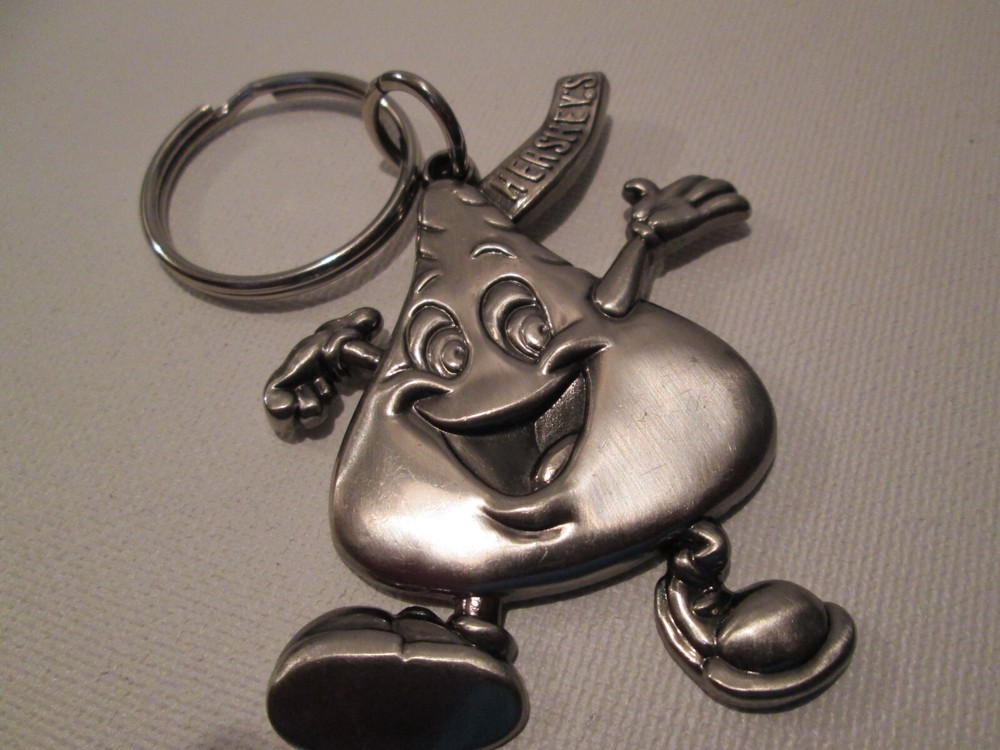 HERSHEY'S KISS METAL KEYCHAIN