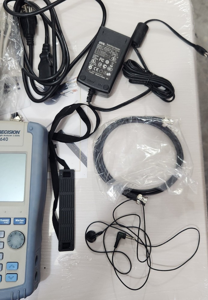 BK Precision 2640 Portable Handheld 2.0GHz Spectrum Analyzer