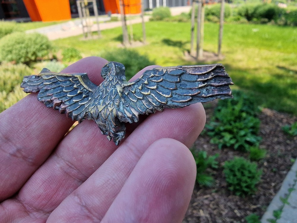 WW2 Original German Badge Front Item Relic.