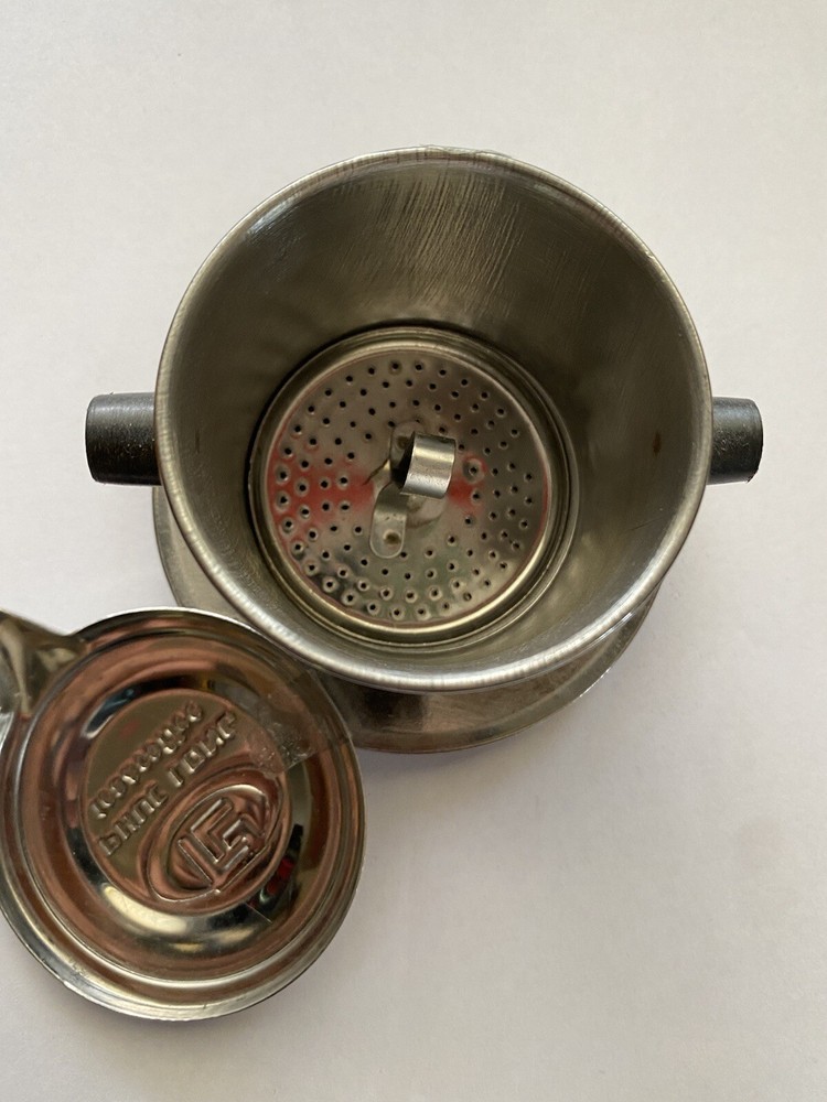 Phuc Long Tea & Coffee Tea Making Items *Unsure if Complete Set*