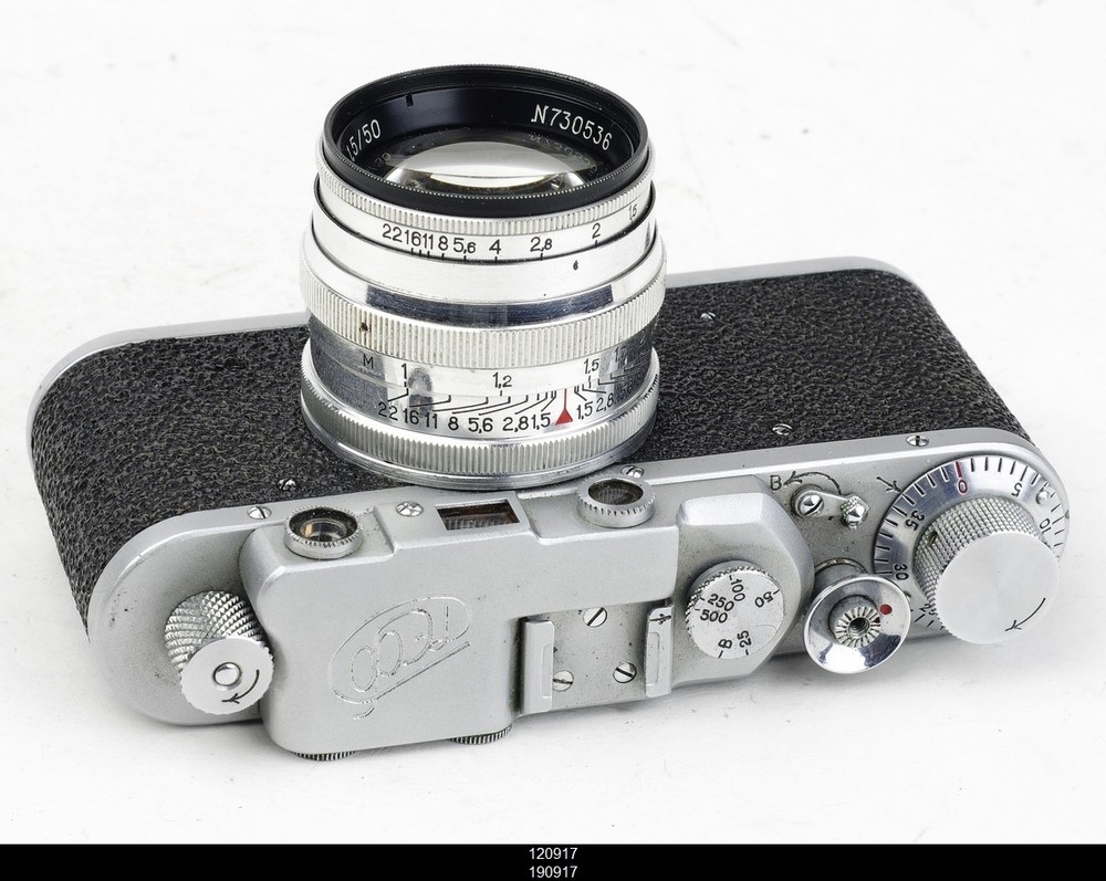 Camera Fed With Jupiter 3 1.5/50mm