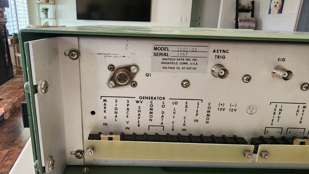 Digitech 2002-08 signal generator / distortion analyzer Rare