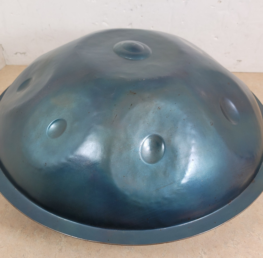 Isthmus Instruments E Minor Handpan
