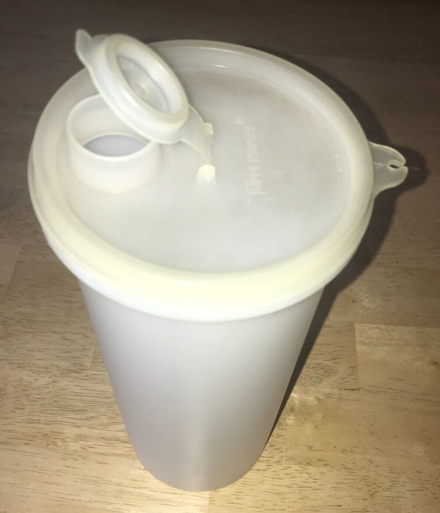 Vintage Tupperware White Beverage Pitcher 563-8, Lid, Cap