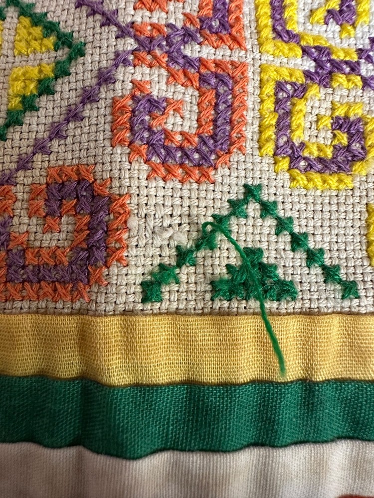 Hand Embroirded Shipibo Alter Cloth