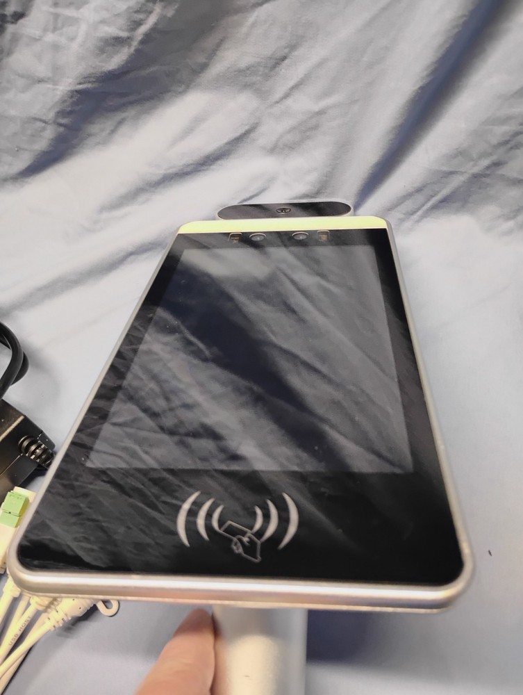 meridian kiosk temperature check screen