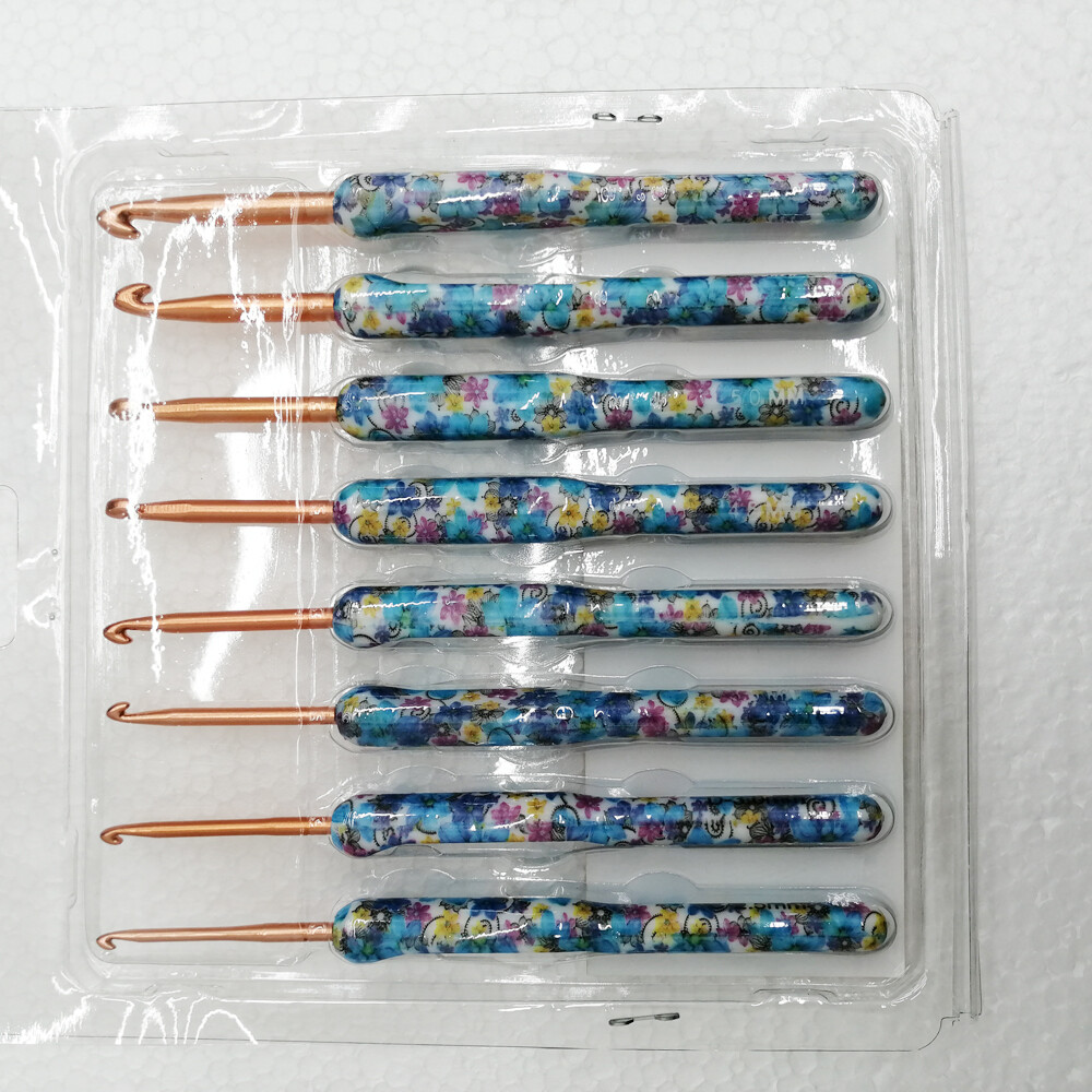 8Pcs/Set Knitting Needles Set Ergonomic Grip Crochet Hook Soft Handle