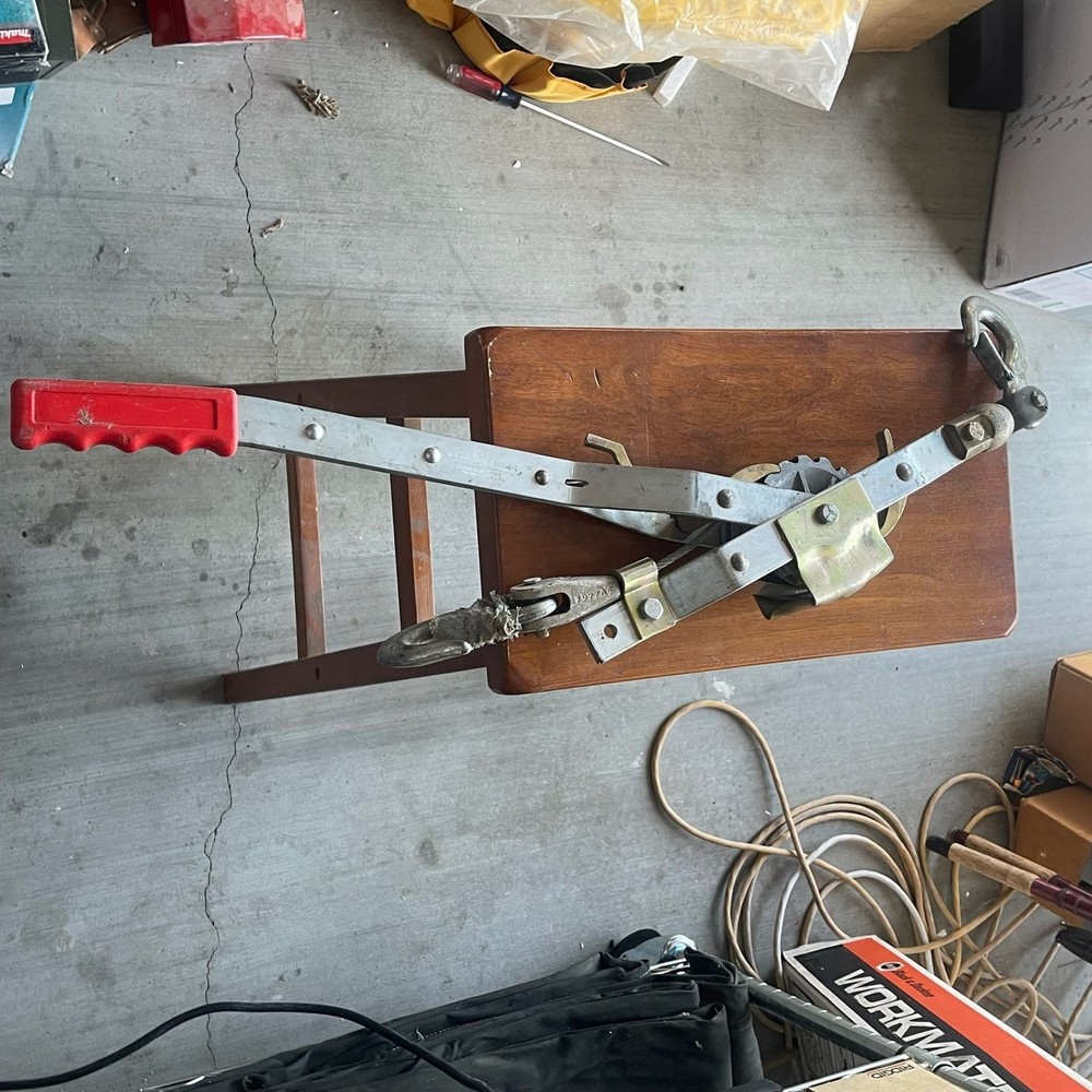 Maasdam Pow'R-Pull Model 144SB 1-Ton Capacity Cable Puller Come Along