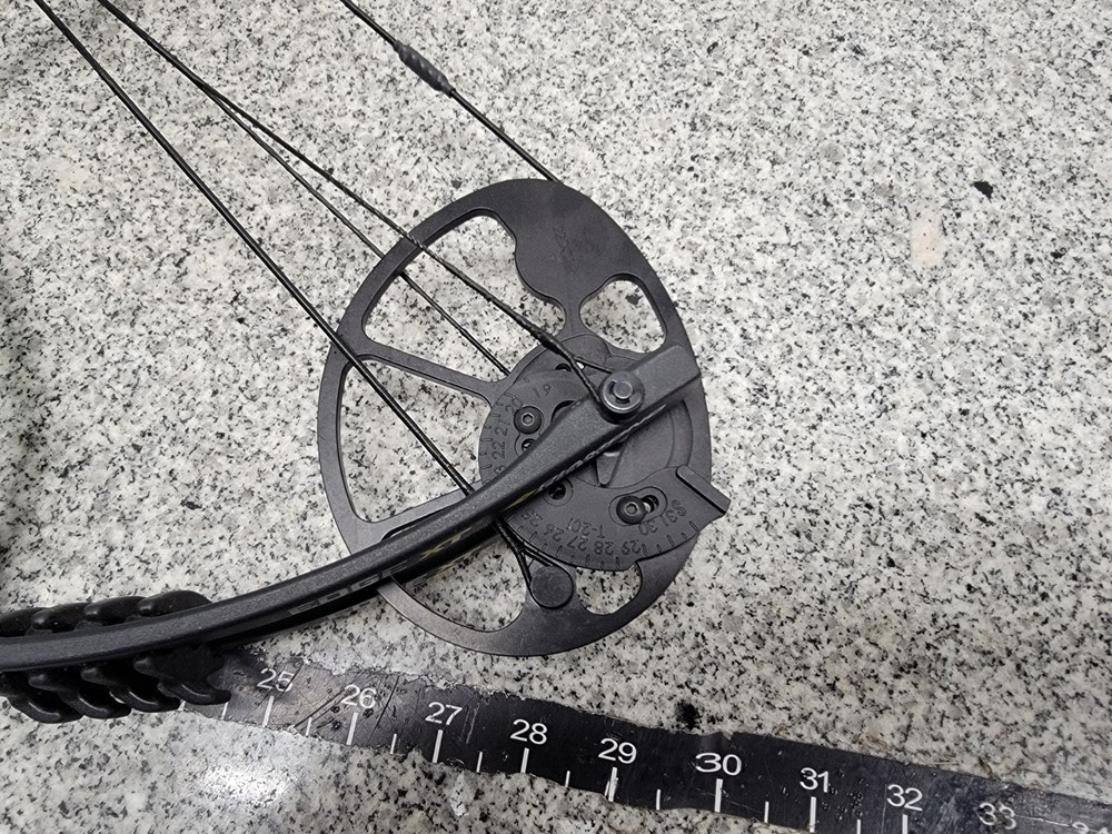 Diamond Archery Edge XT RH Compound Bow