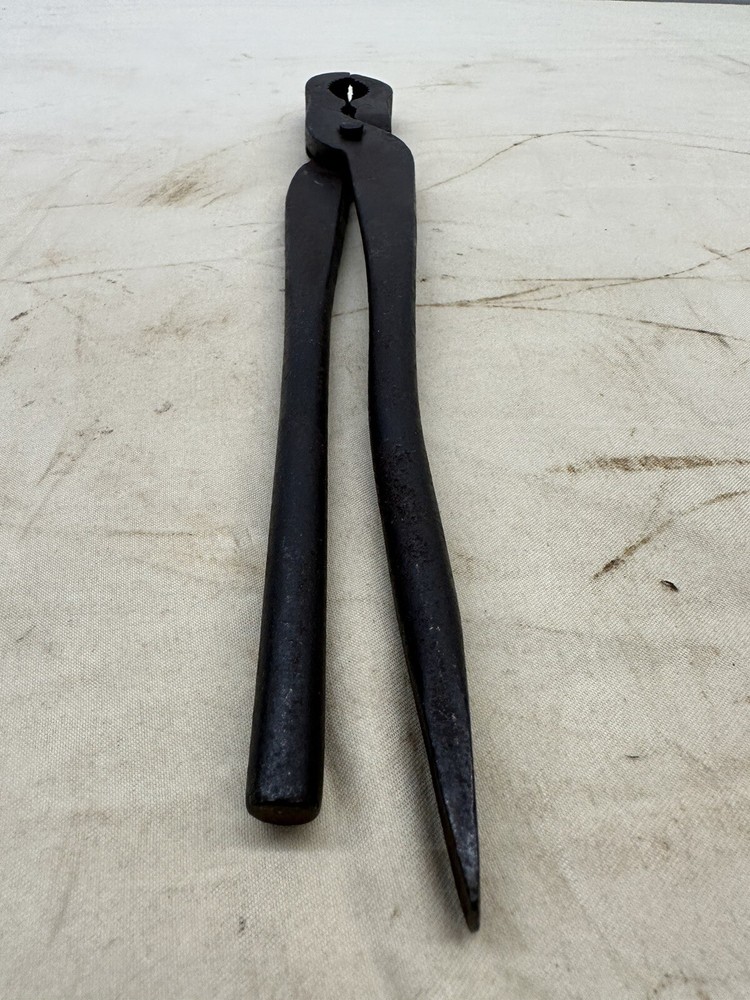Unique Antique Iron Pipe Pliers ~ Squeeze Pipe Wrench