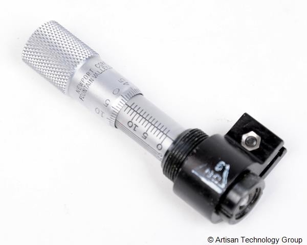 Newport SM-13 Vernier Micrometer