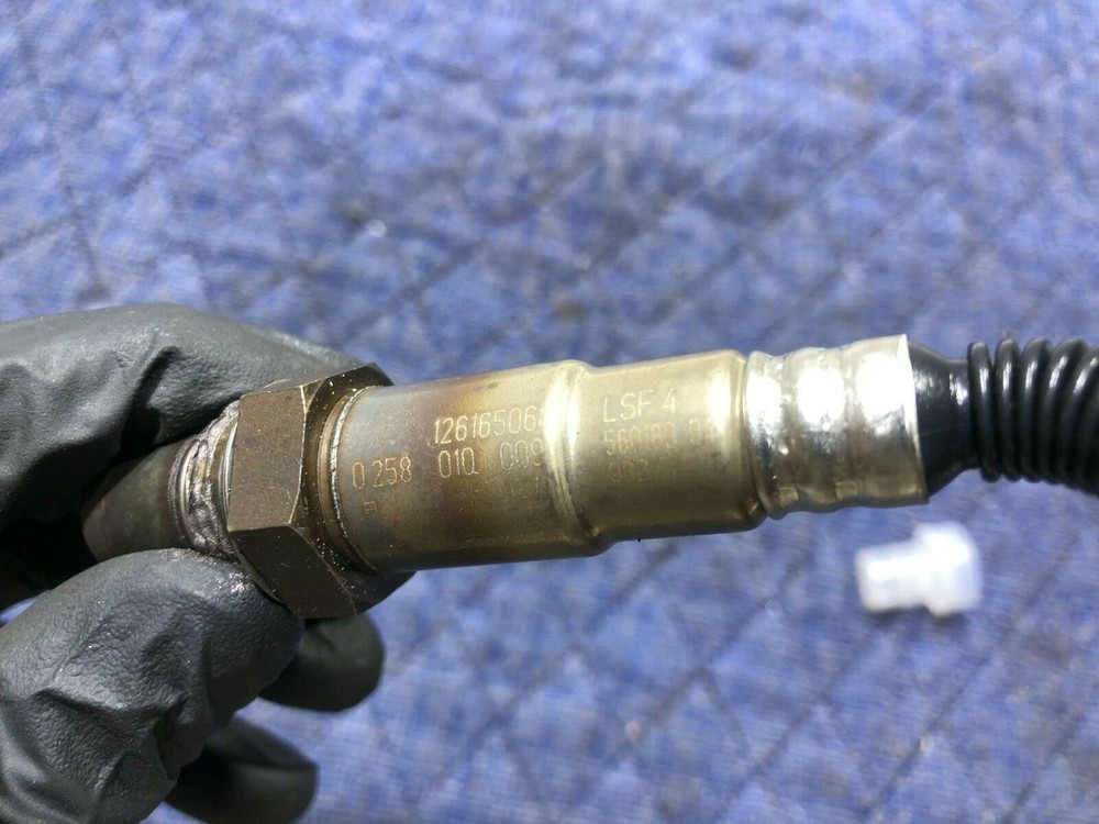 BOSCH 0258010009 GM LAMBDA Oxygen O2 Sensor 12616506 OEM