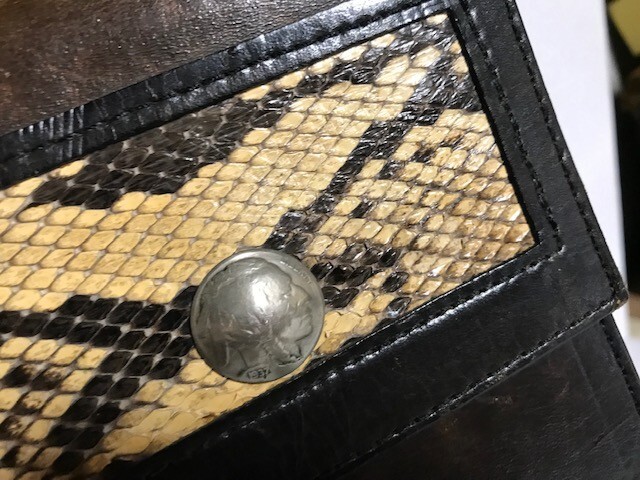 Padfolio/portfolio brown leather type snakeskin edged notebook