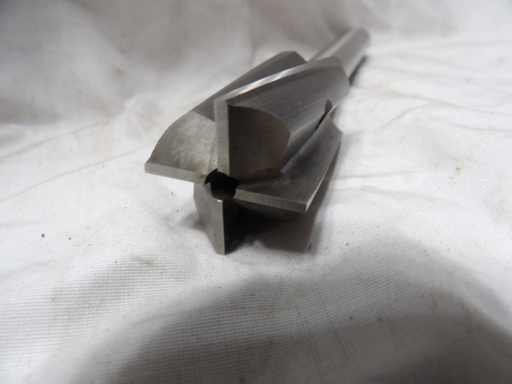 1" End Mill with 3/16" Coolant Hole