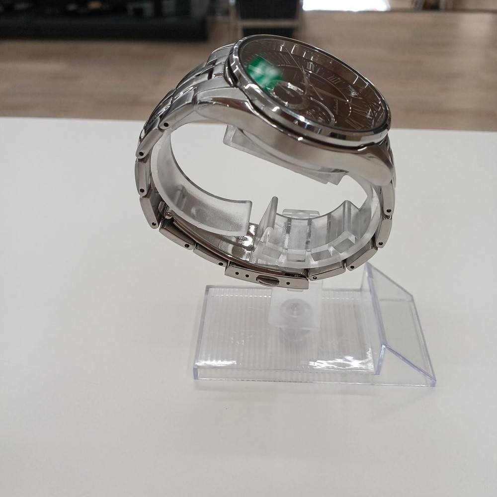 Automatic Watch Model 4R39 00B0 SEIKO