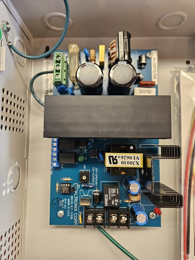 Altronix AL300ULX Power Supply Access Power Controller
